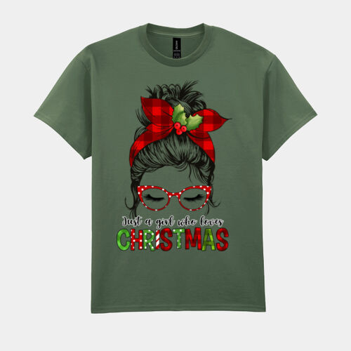 Just A Girl Who Loves Christmas T-Shirt//kerstmis Thumbnail
